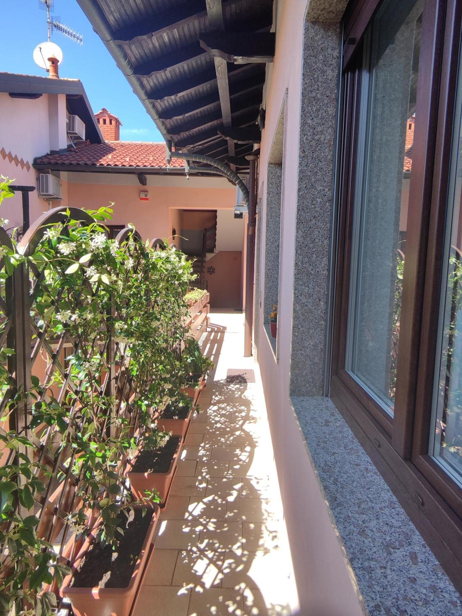 Jasmine Malpensa & Busto Center Apartment Busto Arsizio Exterior foto
